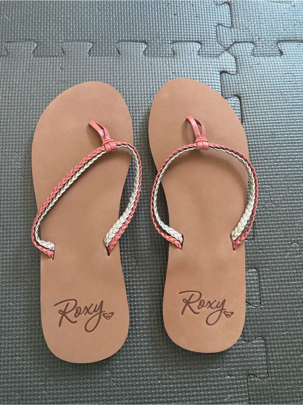 Roxy Flip Flops, 8